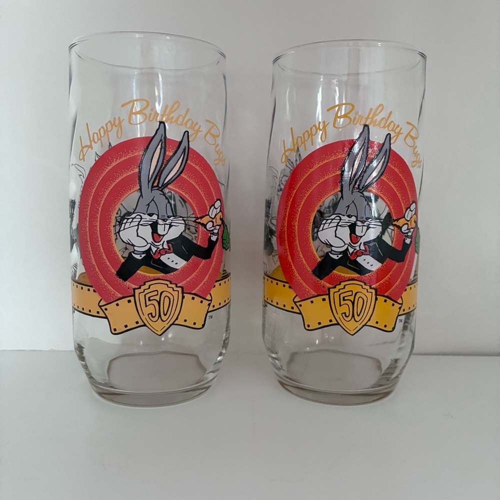 1990 Happy Birthday Bugs 50th Anniversary Collectible Glassware Warner Bros